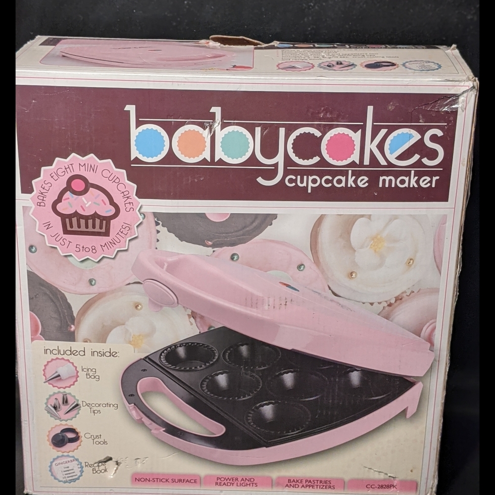 BABYCAKES MINI CUPCAKE MAKER